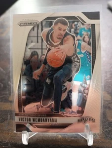 Victor Wembanyama 2024-25 Prizm # 172 - Picture 1 of 2