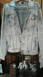 Jean Jacket Men's Size L. 42-44 --6 Pocket Cotton/Polyester Stone Washed - Picture 1 of 11