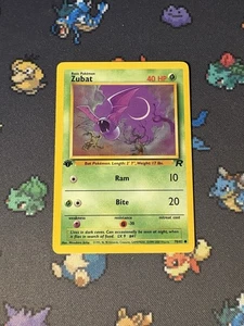 Cartas Pokémon Zubat 70/82 Team Rocket PRIMERA EDICIÓN - (LP) - Imagen 1 de 3