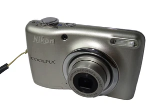 Nikon Coolpix L23 fotocamera digitale compatta argento 10,1 megapixel ampio zoom 5x testata - Foto 1 di 15