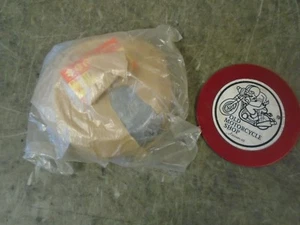 SUZUKI GS650 / GS650G RIGHT ENGINE COVER OEM 11381-49202 - Picture 1 of 2