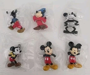 Juego de 6 minifiguras de personajes de Mickey Mouse de Disney Just Play 2018 NUEVO - Imagen 1 de 20