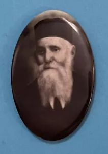 Serious Religious Man White Beard Hat Photograph Celluloid Pocket Mirror - Picture 1 of 2