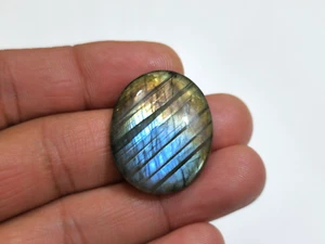 Blue Fire Labradorite Oval Shape Cabochon 35.90 Crt Loose Gemstone For Jewelry - Picture 1 of 6