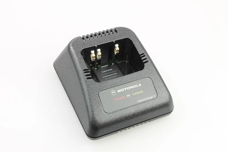 MOTOROLA SOLUTIONS Motorola MDHTN9001B / RPX4747A Ladeschale GP900 MTS2010 MTS2013 HT1000