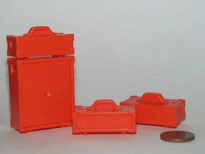 Playmobil Miniature Orange travel trunk and carry-on suitcase - C2 - Picture 1 of 3