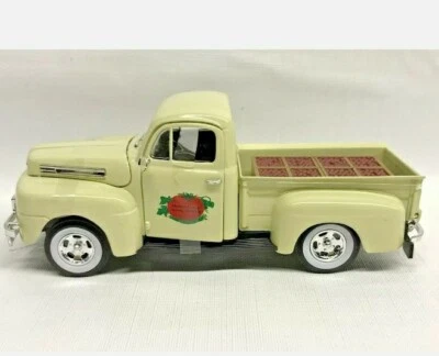 1949 Ford F1 Pickup Truck with Tomato Crates 1:32 Diecast Signature Models 32388 - Image 1 of 4