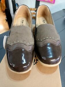 Ladies Shoe tree comfort brown wedge shoe work everyday smart casual Size 3 to 8