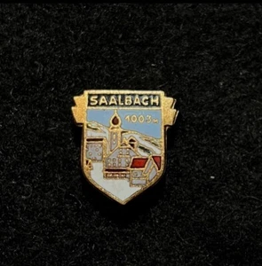 SAALBACH Vintage Ski Lapel Pin Badge AUSTRIA Salzburg Souvenir Travel - Picture 1 of 3
