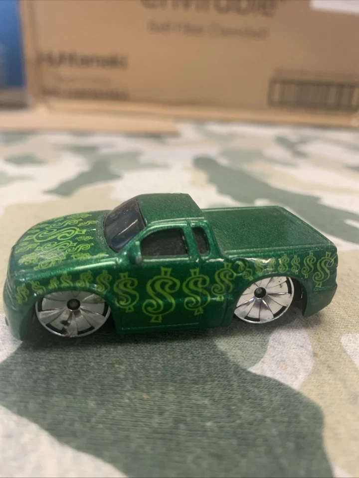 2004 Hot Wheels #89 First Editions 89/100 'TOONED CHEVY S-10 Green w/Bling Spoke - Image 1 of 4