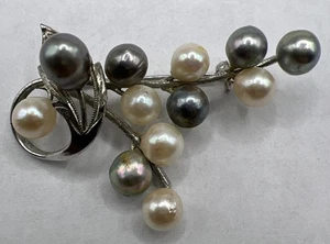 Vintage Sterling Silver 925 Blue & White Akoya Cluster Pearl Brooch Pin (8.53g) - Picture 1 of 8