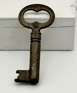 ~ Llave esqueleto antigua de doble círculo de 1,5” - Imagen 1 de 5