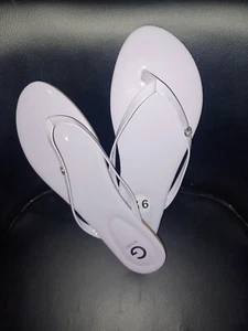 new womens shoes lavender G by GUESS THONG sandals 9.5  new - Picture 1 of 5