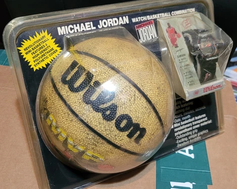 Michael Jordan Wilson MVP Slam Dunk Ball & Watch Combo in Box Cover