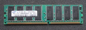 Samsung 512MB DDR1 400MHz PC-3200 CL3, (M368L6523DUS-CCC) single-sided - Bild 1 von 2