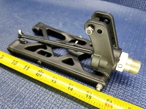 *NUOVO* Set braccio/mozzo/cuscinetto/asse/albero posteriore (sinistro) Losi 5ive-T 5T TLR - Foto 1 di 4