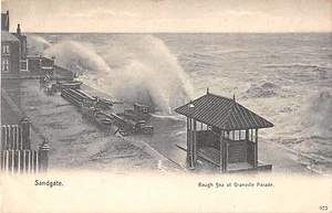 CPA ANGLETERRE SANDGATE ROUGH SEA AT GRANVILLE PARADE - Picture 1 of 1