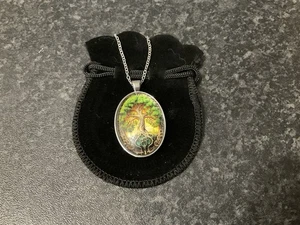 The Tree Of Life Cabochon Pendant & Silver Tone Necklace Wisdom/Strength/Rebirth - Picture 1 of 8