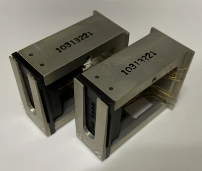 Qty 2 - Paper Tape Reader Read Heads Untested, Unknown System 10313221 — 第 1/4 张图片