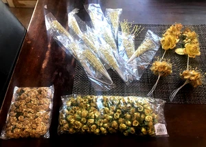 Lot of 40 Assorted mixed gold small flowers and sprays of balls for crafting New - Picture 1 of 7