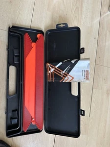 Columbia Pannendreieck Sicherheitsschild E6 27 R 030043 im Aufbewahrungskoffer - Bild 1 von 2