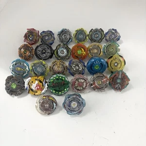 Beyblade Metall Konvolut 26 Oberteile / Sammlerstück / Selten / Kinder / Vintage / Gebraucht - Bild 1 von 8