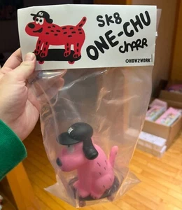 HOW2WORK SK8 One-Chu Pink Dog Charr Morita Limited SOFT VINYL Figure Sofubi Toy - Picture 1 of 2