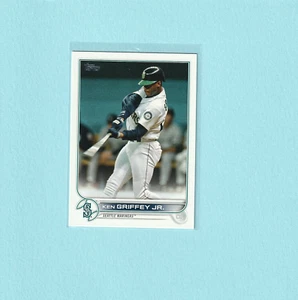 Ken Griffey Jr SSP 2022 Topps Base Set Photo Variations #364B - Picture 1 of 1