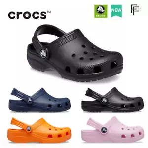 Crocs Classic Clogs Unisex Herren Damen Sandalen Hausschuhe - NEU + SCHNELLVERSAND - Bild 1 von 9
