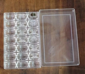 Custodia per filo in plastica porta bobina da cucire contiene 21 bobine include 10 bob - Foto 1 di 10