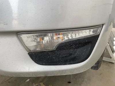 Used Turn Signal / Parking Light Assembly fits: 2015 Nissan Altima Park Lamp-Tur - Image 1 of 4