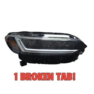 Faro pasajero HRV 2023-2025 | 1 PESTAÑA DAÑADO | OEM - Imagen 1 de 9