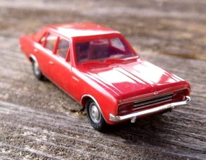Opel Rekord C  - 1:87  von Brekina - Bild 1 von 5