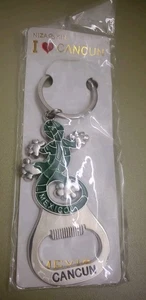 Llavero de metal abridor de botellas I Love Cancún México de 4,5" lagarto verde de NIZA KIN - Imagen 1 de 5