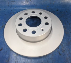 Bosch QuietCast Premium 53011410 Disc Brake Rotor Rear - Picture 1 of 5