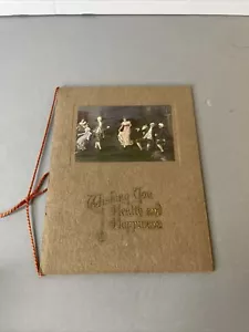 VICTORIAN / EDWARDIAN GREETING CARD CHRISTMAS DANCING PEOPLE - Picture 1 of 13