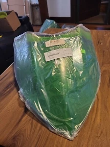 Team Arctic Cat Green Low WINDSCREEN Flyscreen Kit 6639-309 80401459 - Picture 1 of 5