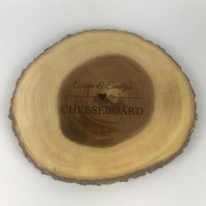 Tavola affetta albero legno incisa personalizzata formaggio vero legno naturale - Foto 1 di 10
