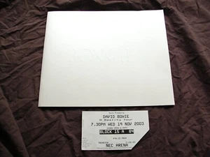 DAVID BOWIE REALITY TOUR 2003 CONCERT UK PROGRAMME + TICKET in SUPERB CONDITION - Picture 1 of 15