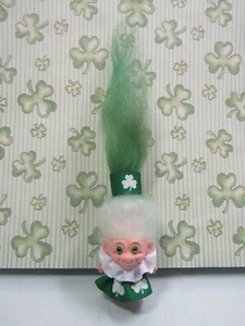 VINTAGE S.H.E. OOAK ST. PATRICKS / IRISH PENCIL TOPPER - 1 1/2" Troll Puppe - RAR - Bild 1 von 11