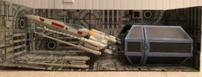  STAR WARS Death Star Trench Run Toys R Us ЭКСКЛЮЗИВНЫЙ TRU X-Wing TIE Fighter - Изображение 1 из 4