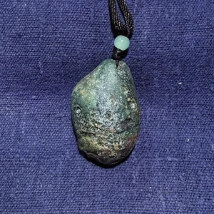 ๐๐ฅ๐Rare China Inner Mongolia Gobi Eye Rough Agate Specimen Pendant - Picture 1 of 10