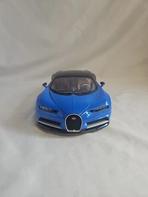 Burago Diecast 1:18 Scale Model Bugatti Chiron Blue/Black 11631 #BXX - Image 1 of 4