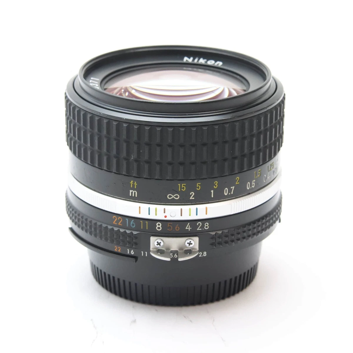 【3点セット】Nikon FM、Ai 28/2.8、Ai-S 35-70/3.5 3点セット】Nikon FM、Ai 28/2.8、Ai-S 35-70/3.5 Video*[MINT