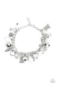 Paparazzi Jewelry Charmingly Romantic Bracelet White Silver Charms Heart Feather - Picture 1 of 2