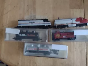 Life Like N Scale Model Locomotive Amtrak, Sante Fe Locomotive ,Plus Other 3 - Picture 1 of 3