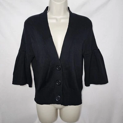 Suéter cárdigan Evie negro de 3 botones manga acampanada de algodón talla M para mujer Foto 1 de 4