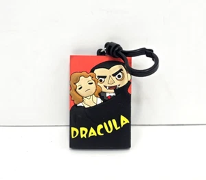 Universal Monstruos Drácula Póster Clip Bolso Ciego Llave Serie 2 Monograma - Imagen 1 de 2