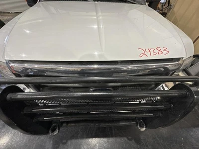 PICKUP FORD F350SD 1999-2002 PARRILLA CROMADA ENVOLVENTE CON BARRAS PINTADAS Foto 1 de 4