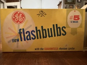 Surefire Flash Bulbs Box of 12 General Electric Number 5 GE NOS - Picture 1 of 3